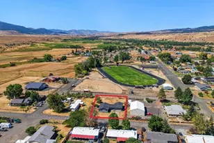1050 S Bridge St, Prairie City, OR 97869 - Photo 2