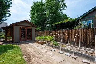 2108 NW Sterling Ave, Redmond, OR 97756 - Photo 32