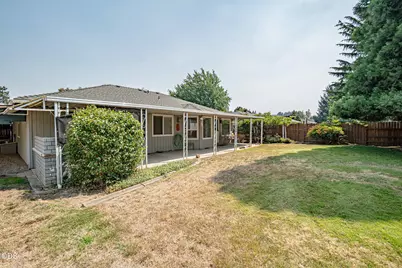 1173 Ginger Way, Medford, OR 97501 - Photo 16