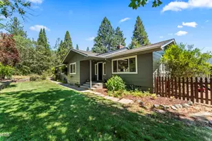 235 Larkin Rd, Grants Pass, OR 97527 - Photo 48