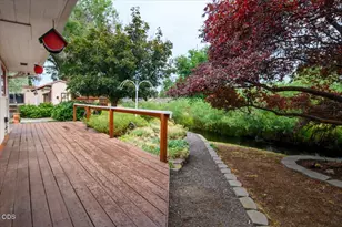 2586 SW 27th St, Redmond, OR 97756 - Photo 8