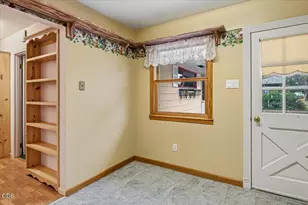 2586 SW 27th St, Redmond, OR 97756 - Photo 14