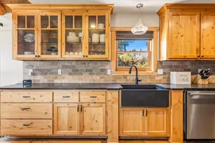 9380 NW Poplar Ct, Redmond, OR 97756 - Photo 26