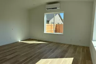 553 NE Mitchell St, Madras, OR 97741 - Photo 16