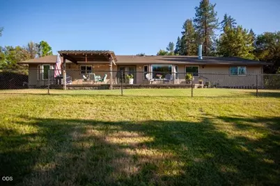 2990 S River Road, Grants Pass, OR 97527 - Photo 2