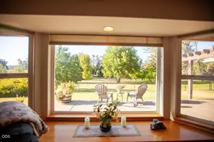 2990 S River Rd, Grants Pass, OR 97527 - Photo 20