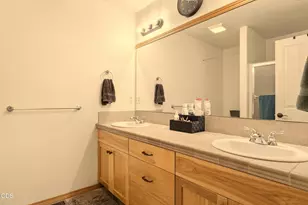 438 NW 19th, Redmond, OR 97756 - Photo 20