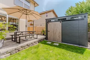 61055 Borden Dr, Bend, OR 97702 - Photo 30