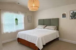 61367 Woodbury Ln, Bend, OR 97702 - Photo 8