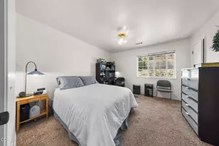 1926 NE Sams Loop, Bend, OR 97701 - Photo 24