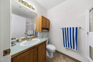 1926 NE Sams Loop, Bend, OR 97701 - Photo 28