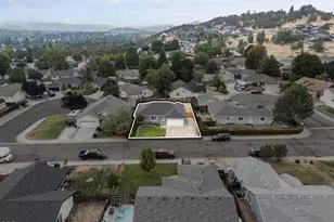 79 Osprey Dr, Eagle Point, OR 97524 - Photo 24