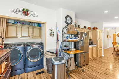 21 Brophy Way #UNIT 19, Shady Cove, OR 97539 - Photo 10