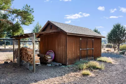 60835 Jennings Road, Bend, OR 97702 - Photo 32