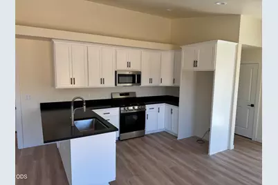 5406 Independence Avenue, Klamath Falls, OR 97603 - Photo 4