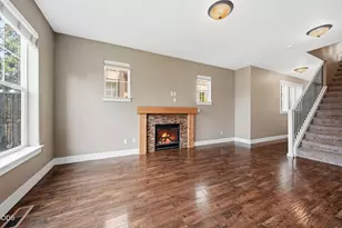 1055 SE Leonel Ln, Bend, OR 97702 - Photo 6
