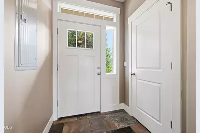 1055 SE Leonel Lane, Bend, OR 97702 - Photo 4