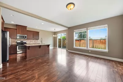 1055 SE Leonel Lane, Bend, OR 97702 - Photo 12