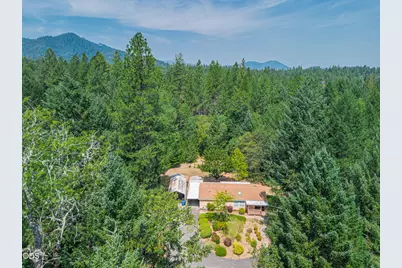 330 Bull Creek Road, Grants Pass, OR 97527 - Photo 54