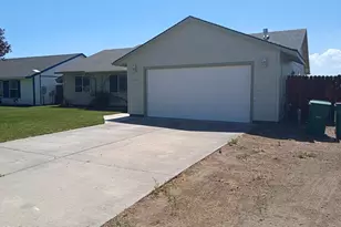 7344 Ruth Dr, Klamath Falls, OR 97603 - Photo 16