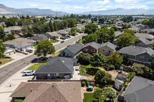 2783 Parkwood Village Ln, Central Point, OR 97502 - Photo 40