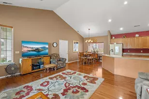 2783 Parkwood Village Ln, Central Point, OR 97502 - Photo 14