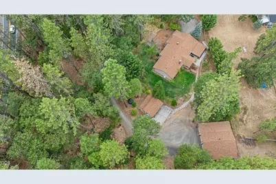 135 Rolling Hills Drive, Grants Pass, OR 97526 - Photo 52