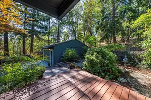 1000 Ivy Ln, Ashland, OR 97520 - Photo 34