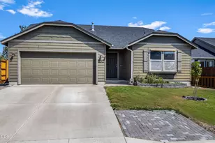 252 Southwest 33rd Drive, Redmond, OR 97756 - Photo 24