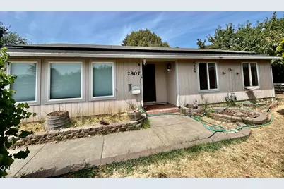 2807 Hammer Court, Medford, OR 97501 - Photo 1