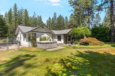 4809 E Evans Creek Road, Rogue River, OR 97537 - Photo 28