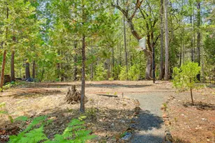 2280 Queens Branch Rd, Rogue River, OR 97537 - Photo 48
