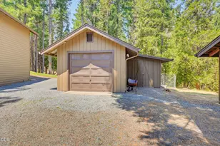 2280 Queens Branch Rd, Rogue River, OR 97537 - Photo 6