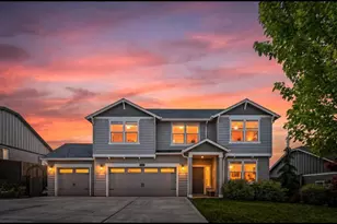 4594 SW Volcano View Way, Redmond, OR 97756 - Photo 1