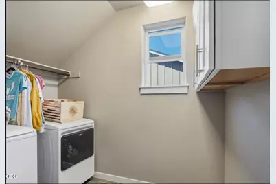 4594 SW Volcano View Way, Redmond, OR 97756 - Photo 8