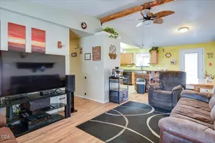 3404 SW Pumice Ave, Redmond, OR 97756 - Photo 2