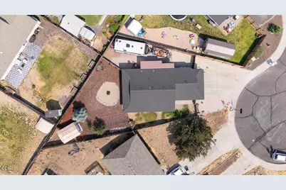 3404 SW Pumice Avenue, Redmond, OR 97756 - Photo 26