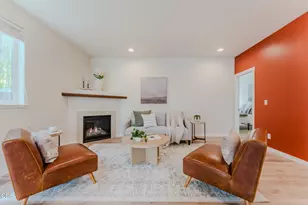 640 SE Reed Market Rd, Bend, OR 97702 - Photo 4