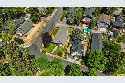 1564 NW Elgin Avenue, Bend, OR 97703 - Photo 36