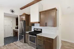 1564 NW Elgin Ave, Bend, OR 97703 - Photo 12