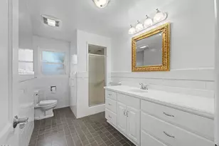 605 Hillside Ave, Klamath Falls, OR 97601 - Photo 14