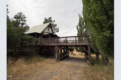 2760 Minna Street, Bonanza, OR 97623 - Photo 2