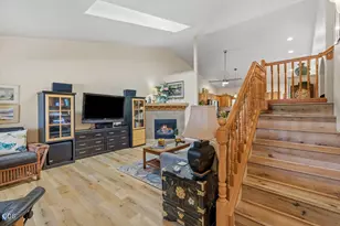 61119 Lodgepole Dr, Bend, OR 97702 - Photo 4
