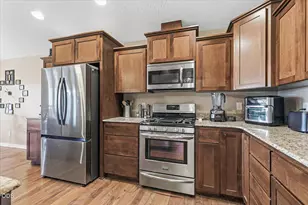 3229 Pecan Ct, Medford, OR 97504 - Photo 14