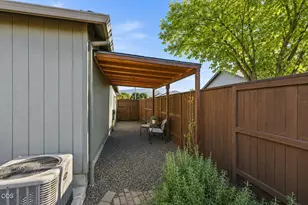 3229 Pecan Ct, Medford, OR 97504 - Photo 34