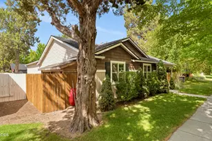 20618 Daisy Ln, Bend, OR 97702 - Photo 2