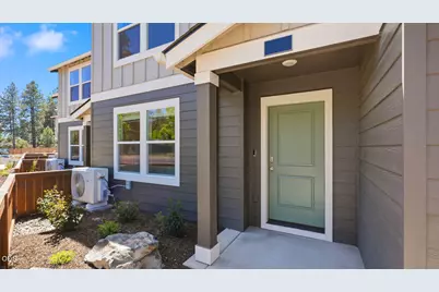 61209 Parrell Road, Bend, OR 97702 - Photo 2