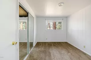 60866 Granite Dr, Bend, OR 97702 - Photo 16
