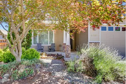 1007 Highbury Drive, Medford, OR 97501 - Photo 2