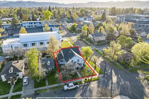 [Address not provided], Medford, OR 97501 - Photo 2